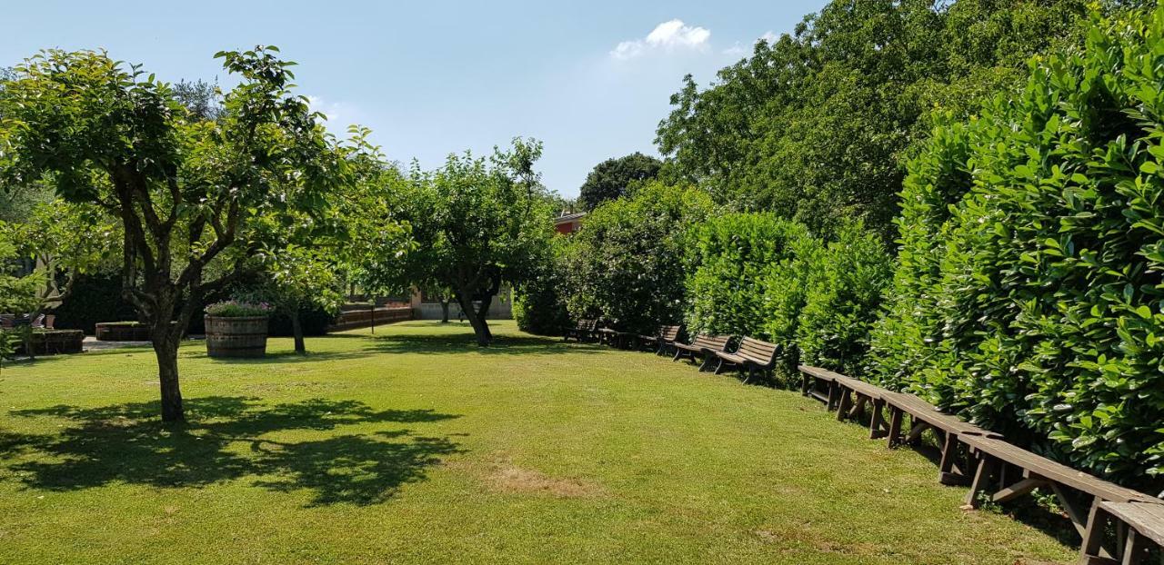 Agriturismo Ricciardelli Contrada (Campania) Exterior foto
